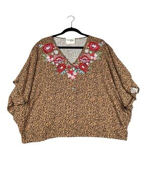 Savanna Jane Colorful Embroidered Floral Leopard Poncho Boho Peasant Hippie Top